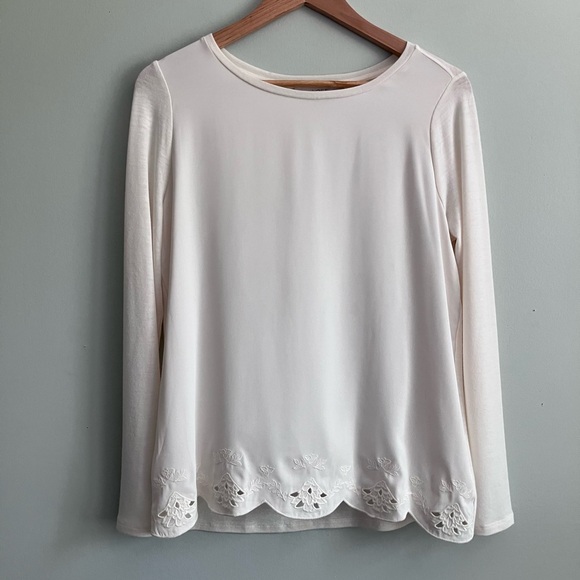 LOFT Tops - LOFT Off White Mixed Fabric Long Sleeve Scalloped Hem Blouse Size S